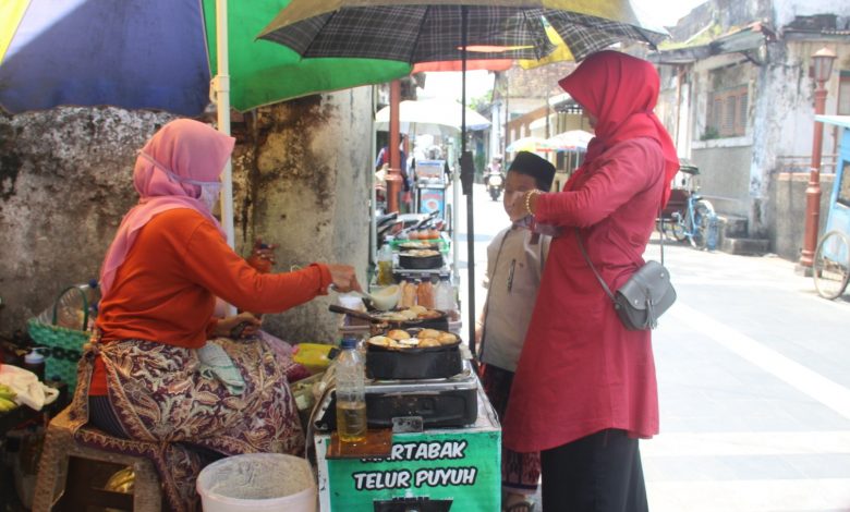 Martabak Telur Puyuh Menara Kudus (Foto Sup)