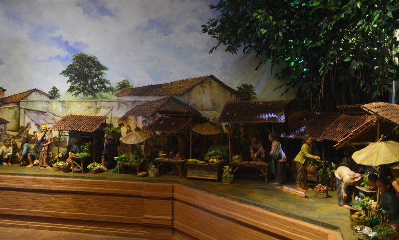 Diorama Pasar Bubar Kudus