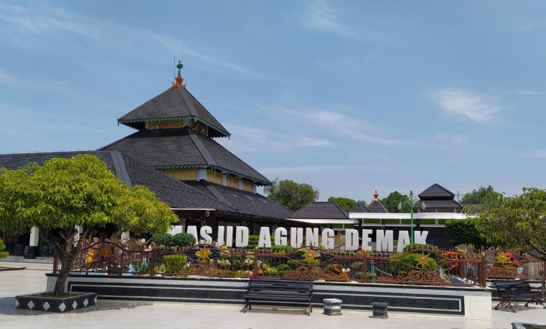 Masjid Agung Demak