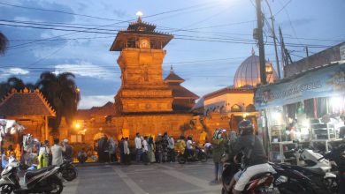 Anggunnya Masjid Menara Sunan Kudus Minggu 7 November 2021 pukul 17.40 WIB Foto Suprapto