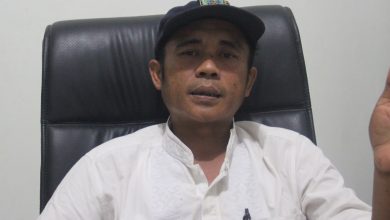 Subadi Kepala Desa Klumpit Gebog Kudus Foto Sup