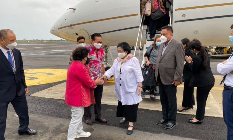 Ketua Umum PDIP Megawati Soekarno Putri tiba di Jeju Korea Selatan. Foto Istimewa