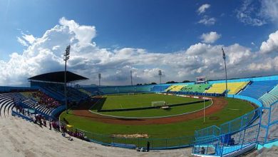 Stadion Kanjuruhan Malang Jawa Timur. Dibangun tahun 1997 dengan biaya sekitar Rp 35 miliar. Digunakan 9 Juni 2004. Kapasitas 25.449 tempat duduk dan 1.000 orang berdiri. Foto Istimewa.