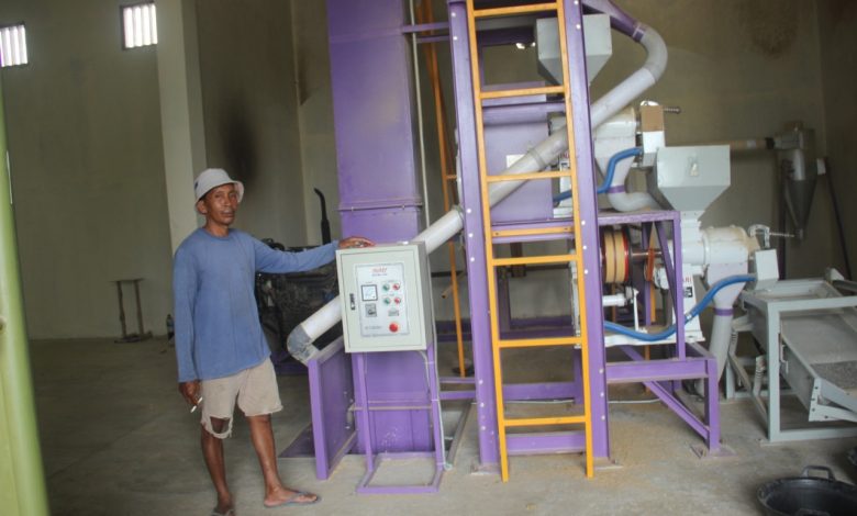 Rice mill unit (RMU)/penggilingan beras.